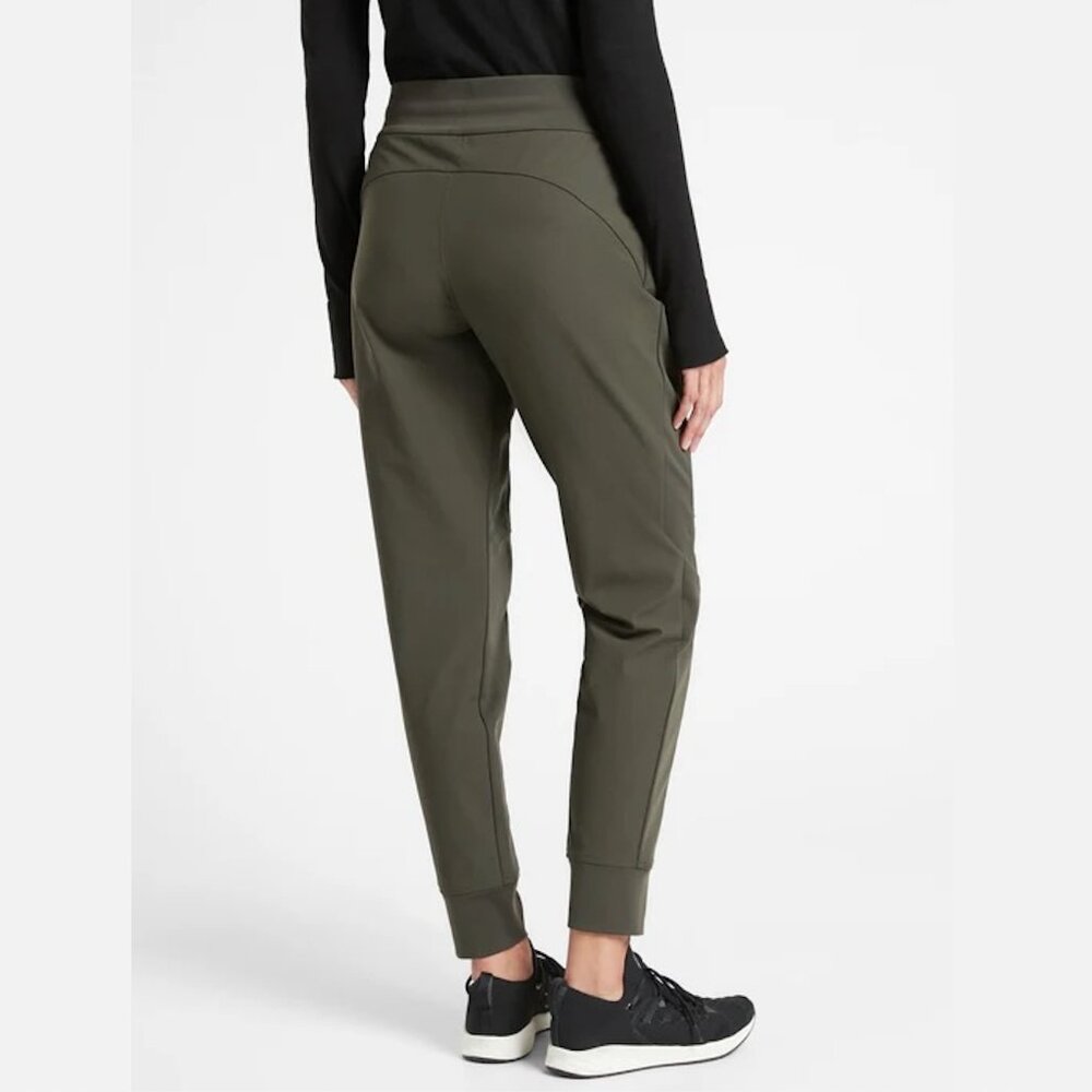 Athleta Headlands Hybrid Trek Jogger 8 Tall Peat